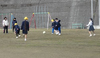 05